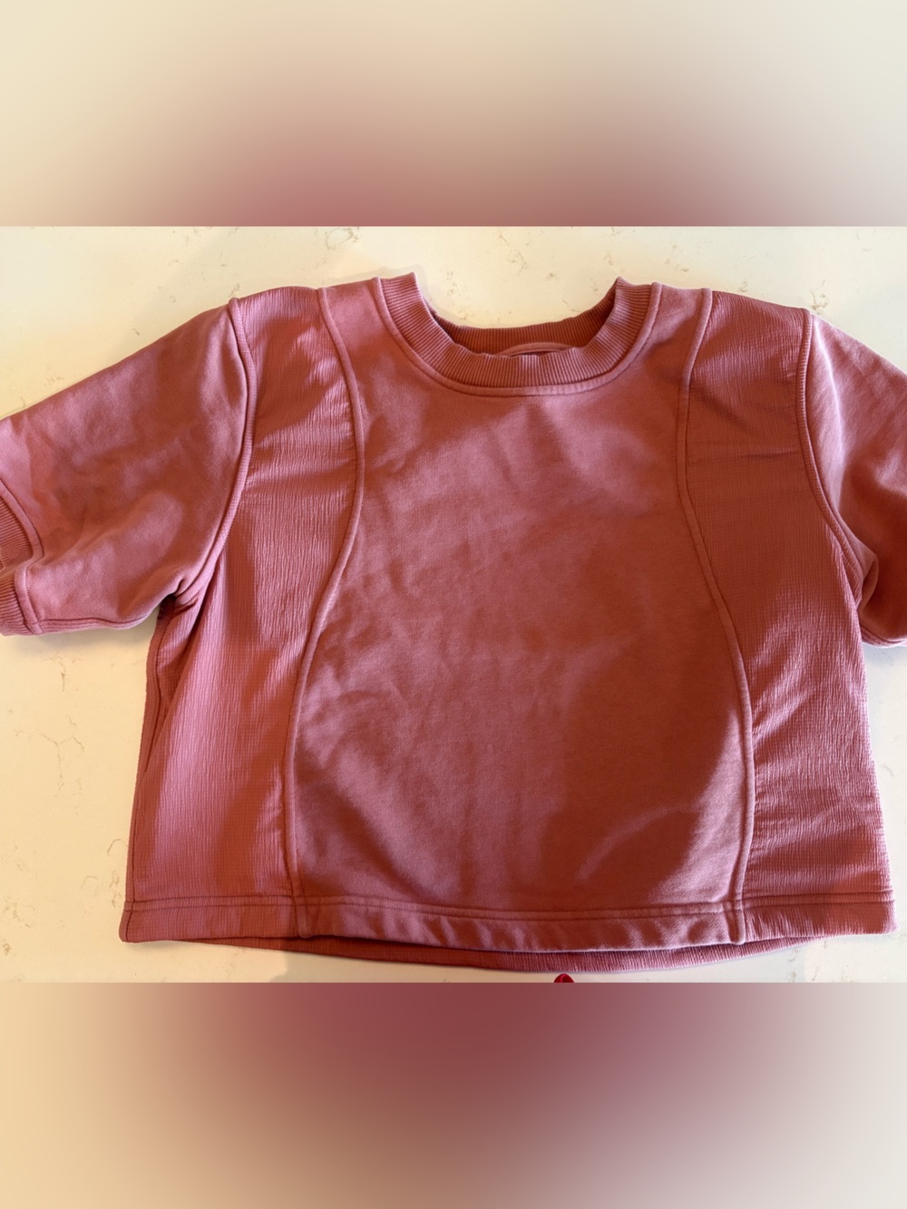 Short sleeve lululemon sweatshirt: dusty rose